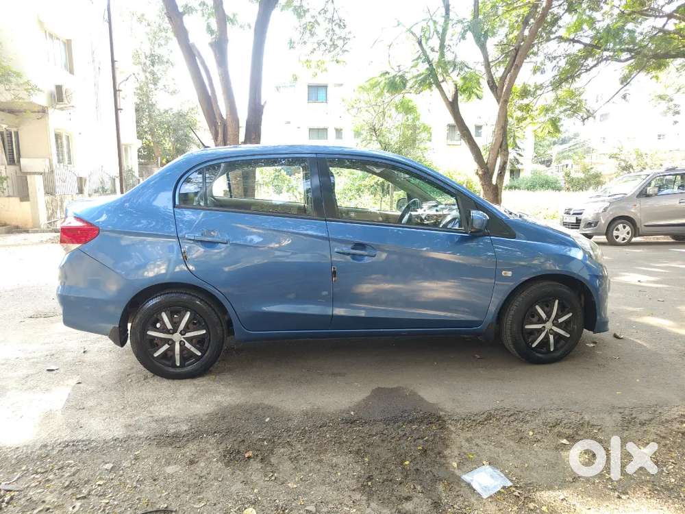 Honda Amazes I-vtec Family Use Car