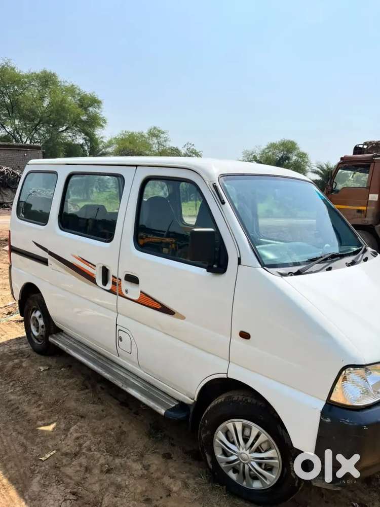 Maruti Suzuki Eeco Petrol Manual 2017