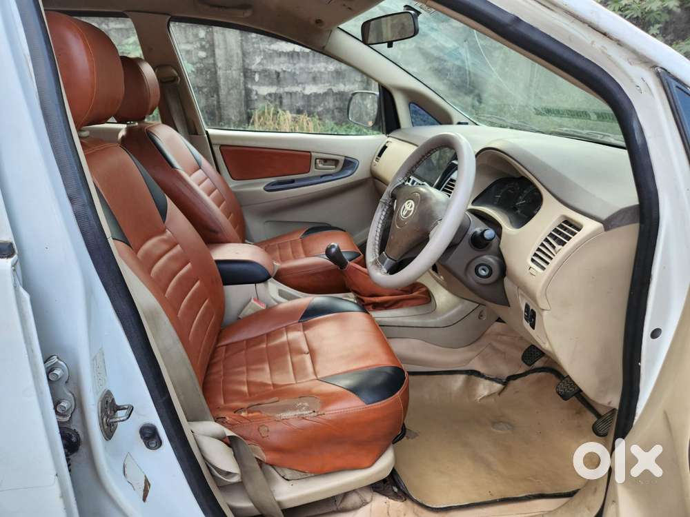 Toyota Innova 2.5 G (diesel) 8 Seater, 2009, Diesel