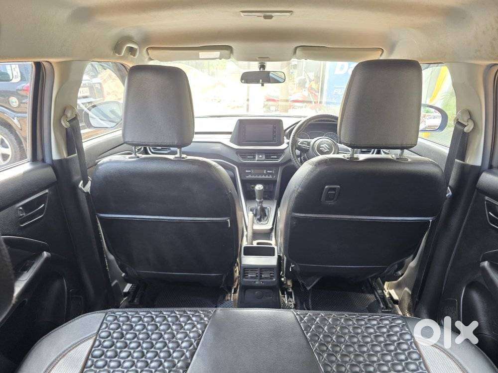 Maruti Suzuki Brezza 1.5 Vxi Smart Hybrid, 2024, Petrol