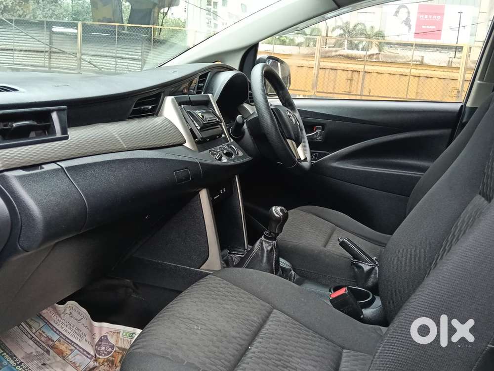 Toyota Innova Crysta 2.4 G Mt 8s, 2016, Diesel