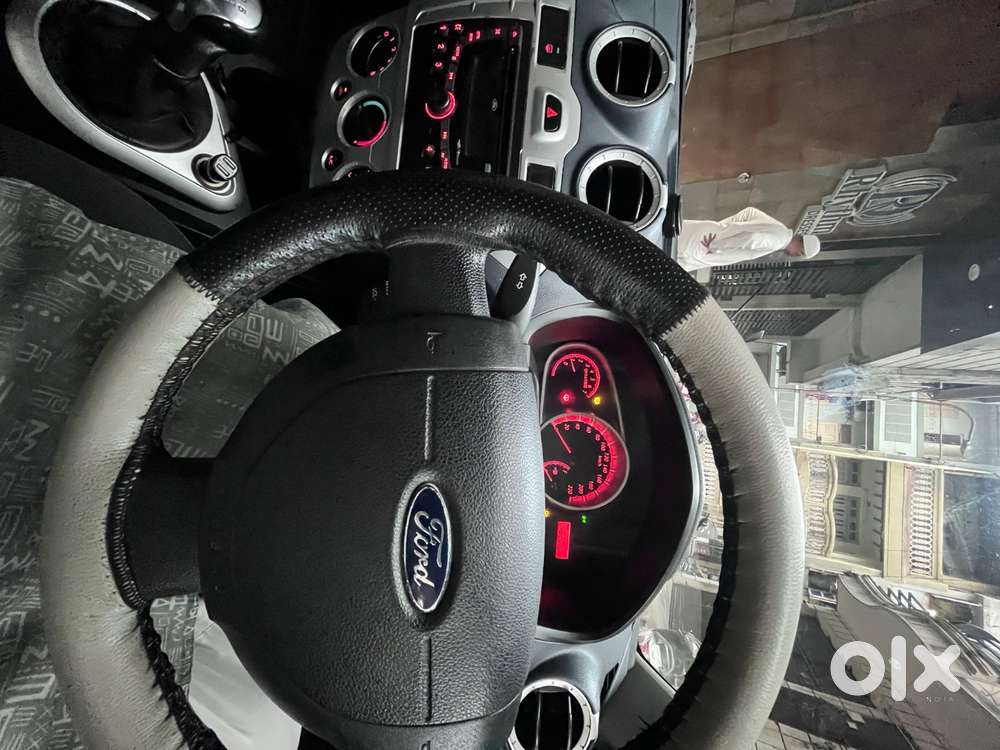 Ford Figo With Maintain And Full Powerfull Engine -2 Keys