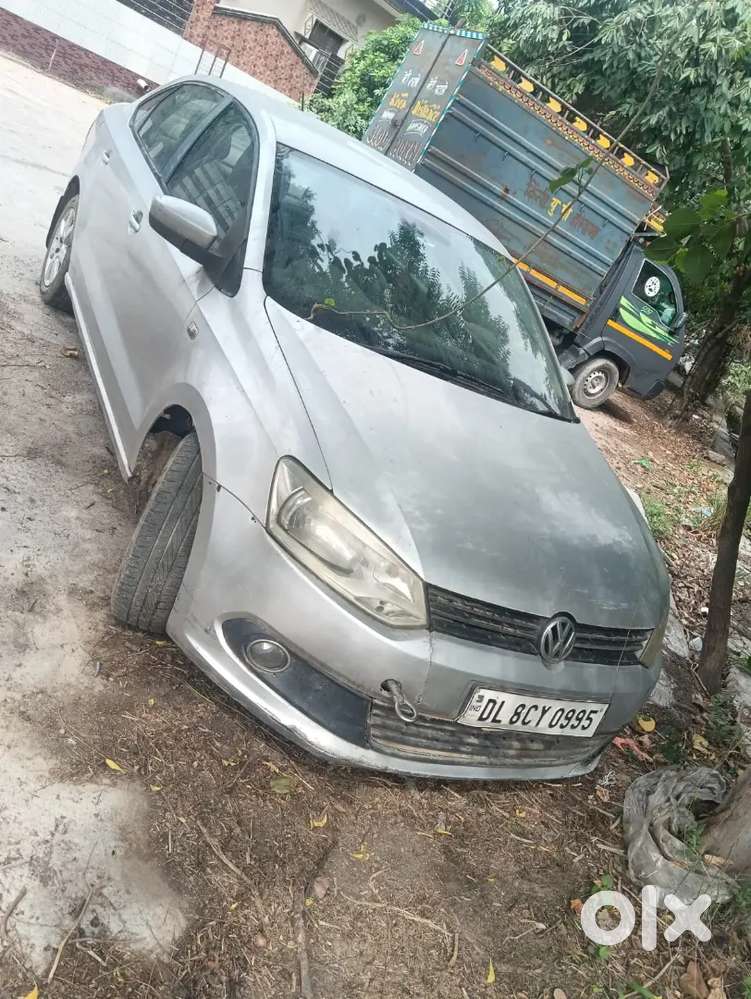 Volkswagen Vento Highline 2012 (petrol/cng)