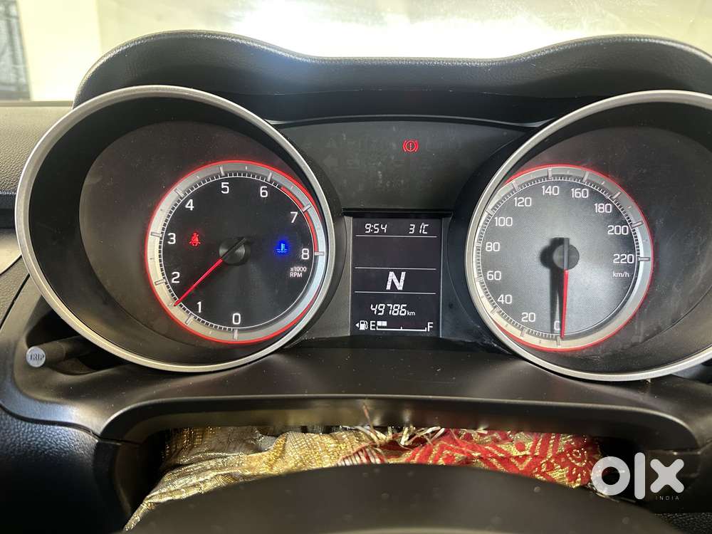 Maruti Suzuki Swift Amt Vvt Zxi, 2023, Petrol