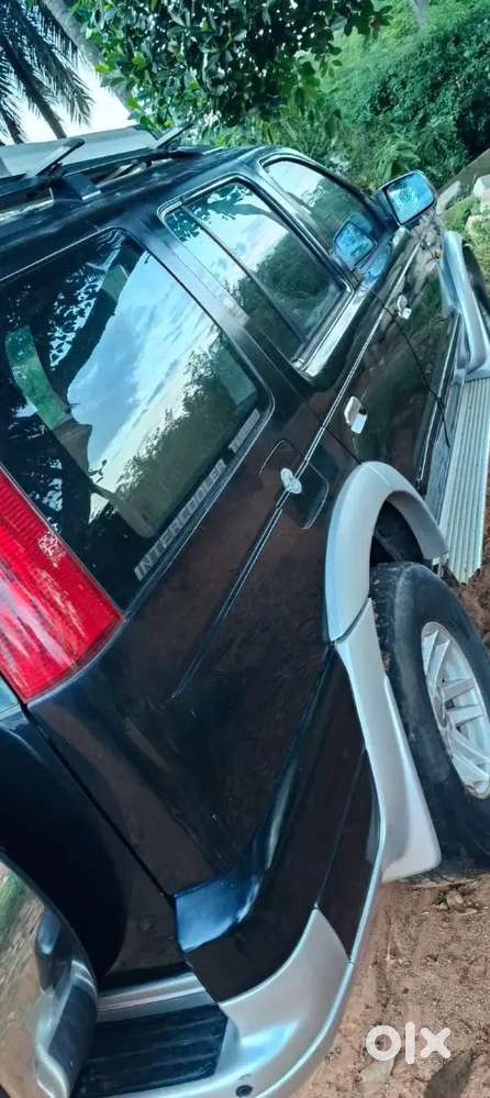 Black Ford Endeavour Car