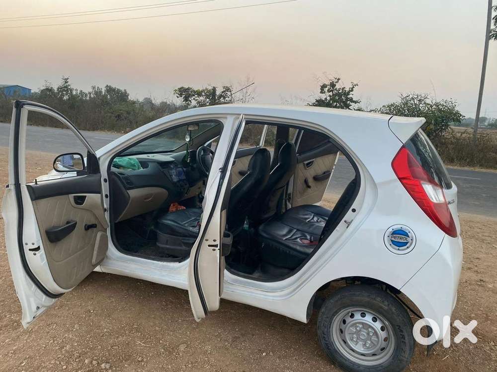 Hyundai Eon 2012 Lpg 130000 Km Driven