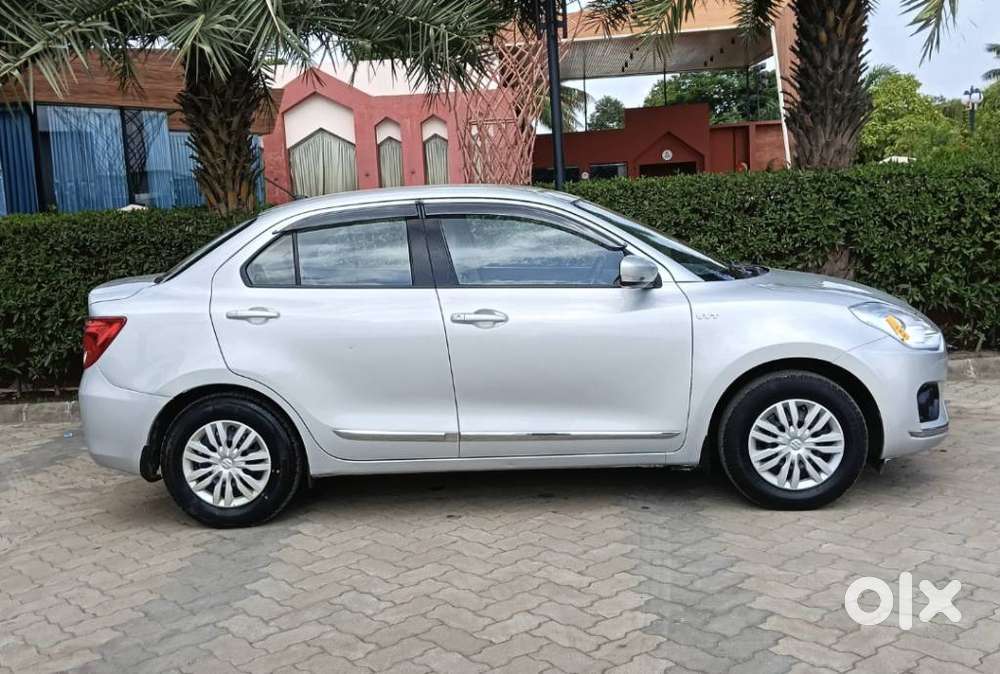 Maruti Suzuki Swift Dzire Vxi(o) Amt, 2019, Cng & Hybrids