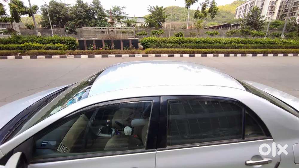 Toyota Corolla Altis 2012