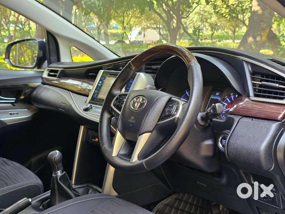 Toyota Innova Crysta 2.4 V 7 Str, 2018, Diesel