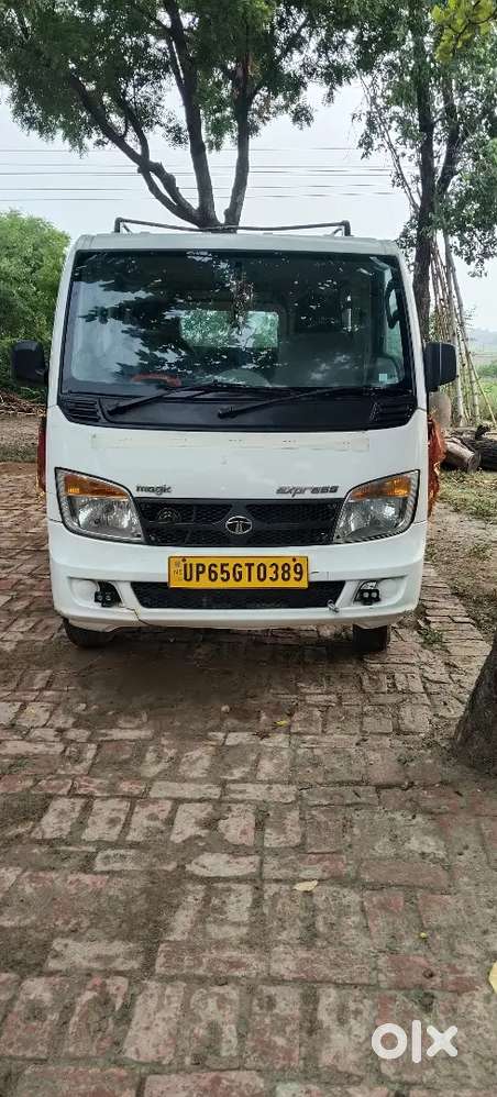 Tata Magic Express Diesel 2018.