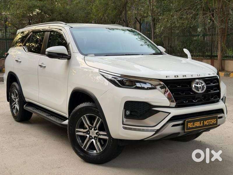 Toyota Fortuner 4x2 At 2.7 Petrol, 2022, Petrol