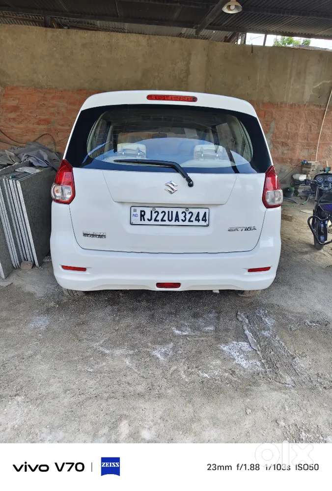 Maruti Suzuki Ertiga 2015 Diesel 147000 Km Driven