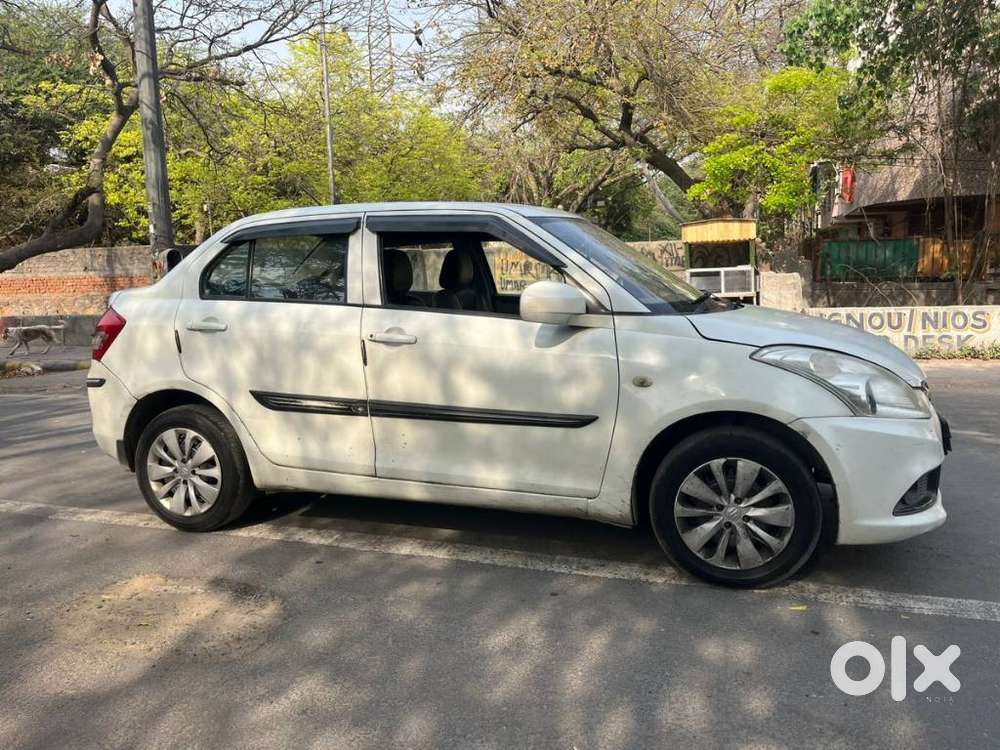 Maruti Suzuki Swift Dzire Lxi Option, 2017, Cng & Hybrids