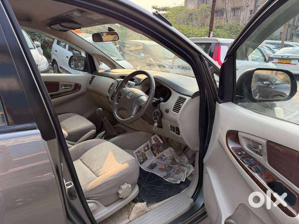 Toyota Innova 2.5 V 7 Str, 2013, Diesel