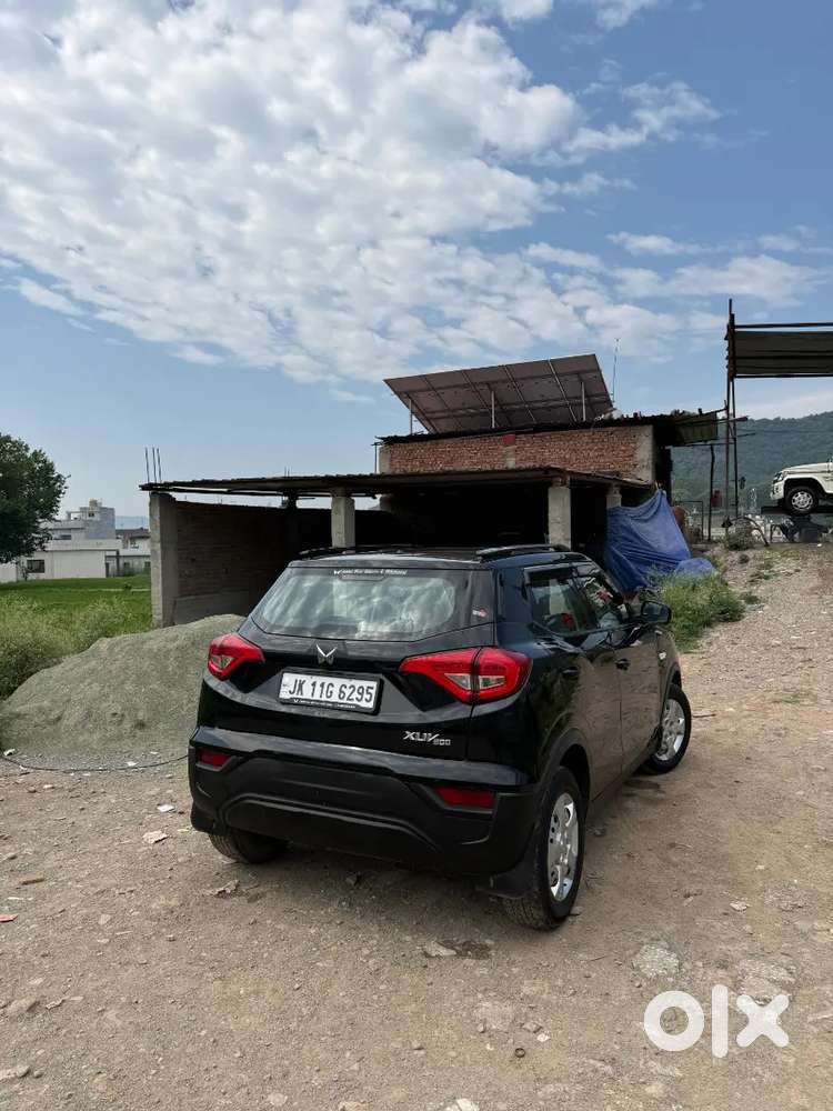 Mahindra Xuv300 2023 Petrol 26000 Km Driven