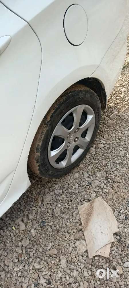 Hyundai Verna 2012 Petrol Well Maintained