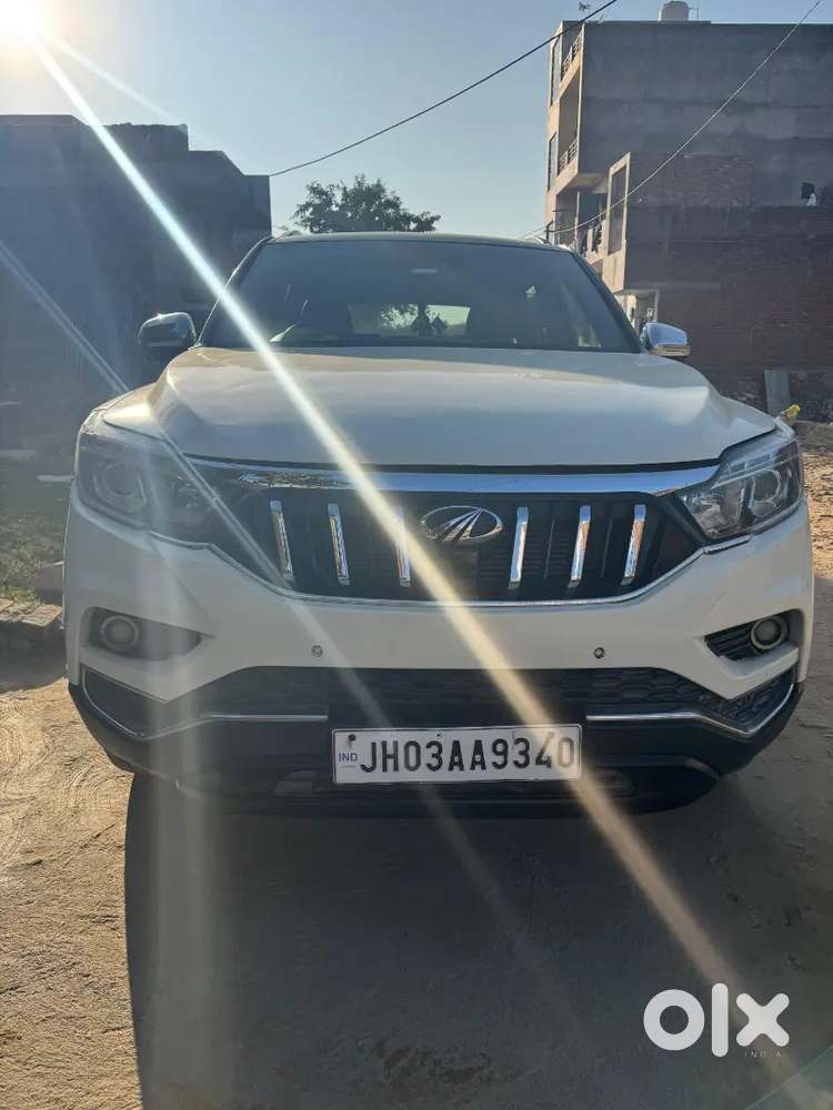 Mahindra Alturas G4 2020