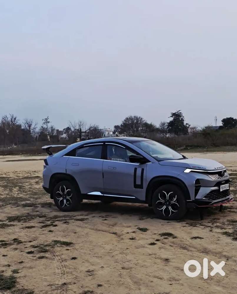 Tata Curvv Creative S Plus Petrol 2025