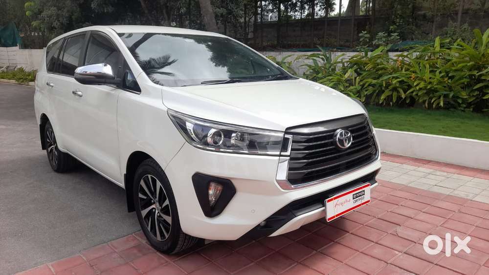 Toyota Innova Crysta 2.8 Zx At, 2022, Petrol