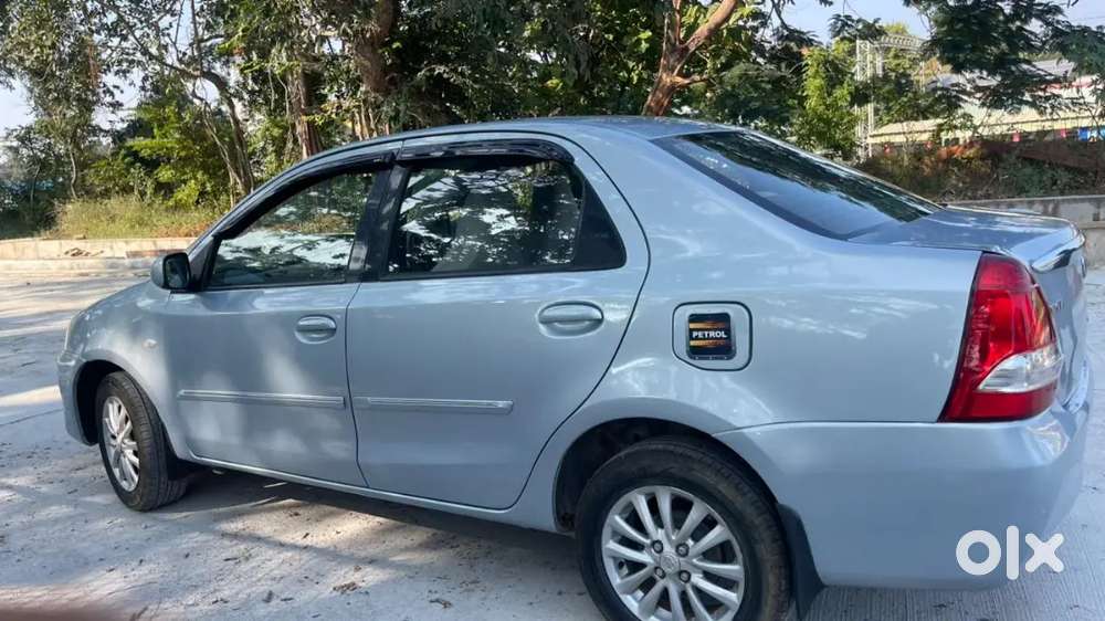 Toyota Etios 1.5 V Manual 2011