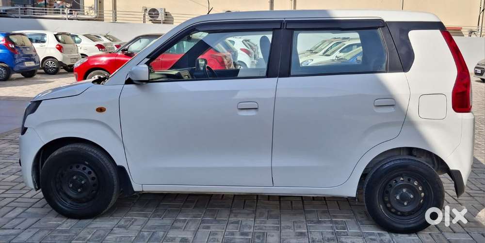 Maruti Suzuki Wagon R Vxi Optional, 2019, Petrol