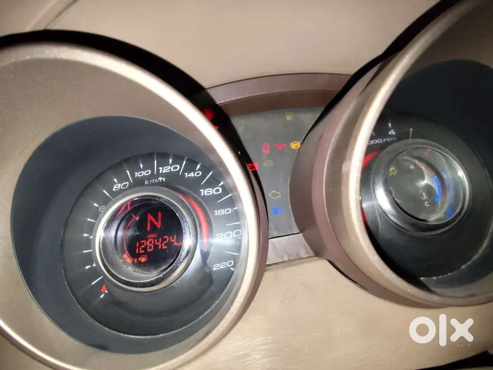 0 Down Payment Emi Faclity Available Mahindra Xuv500 Diesel 2014