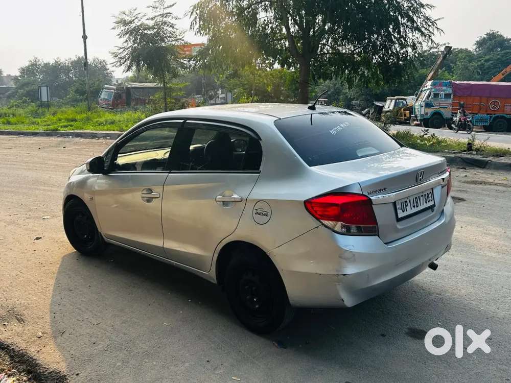 Honda Amaze 1.5 E 2013