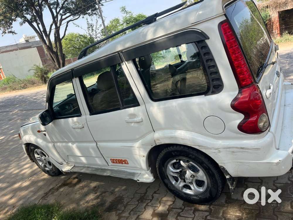 Mahindra Scorpio Classic 2013 Diesel 147637 Km Driven