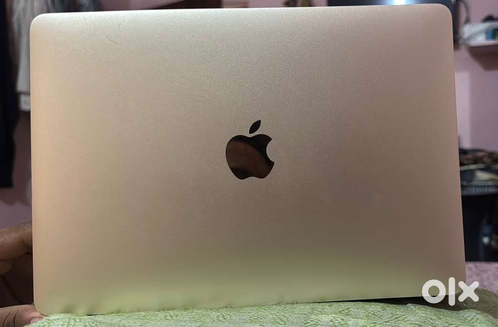 Macbook Retina 12-inch early 2015 - Computers & Laptops in