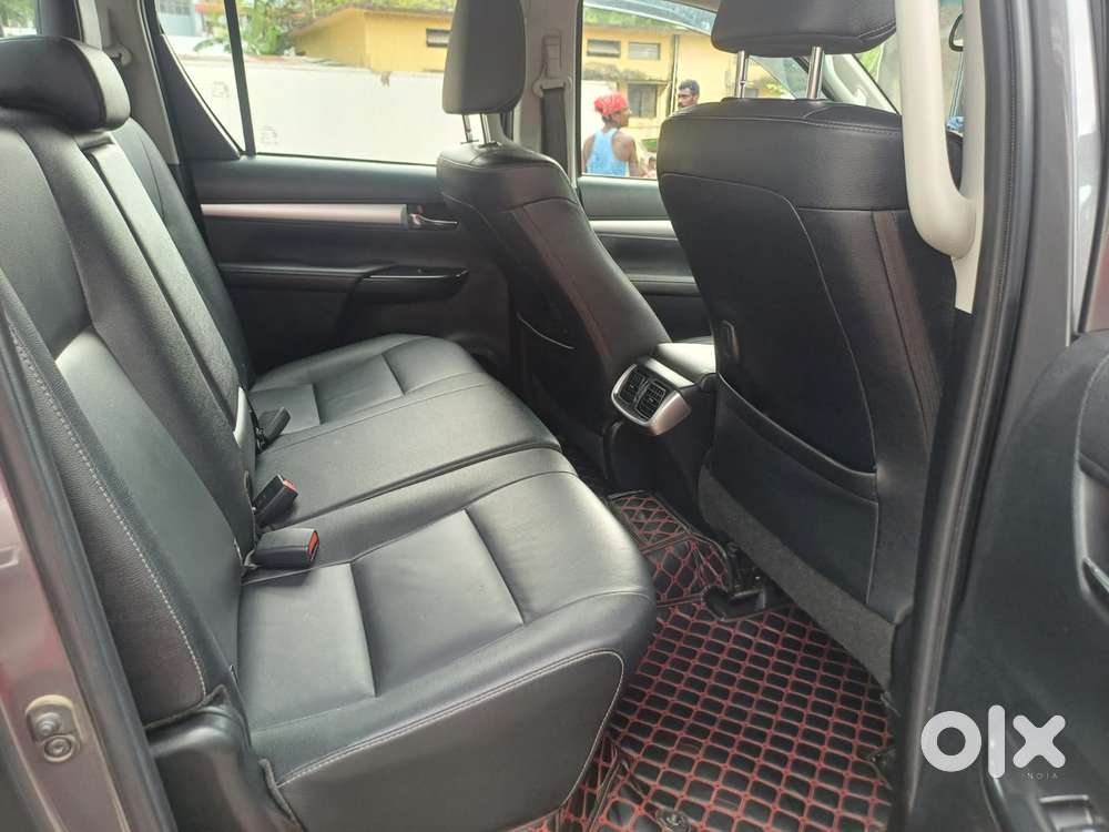 Toyota Hilux 2.8 High 4x4 Mt, 2022, Diesel