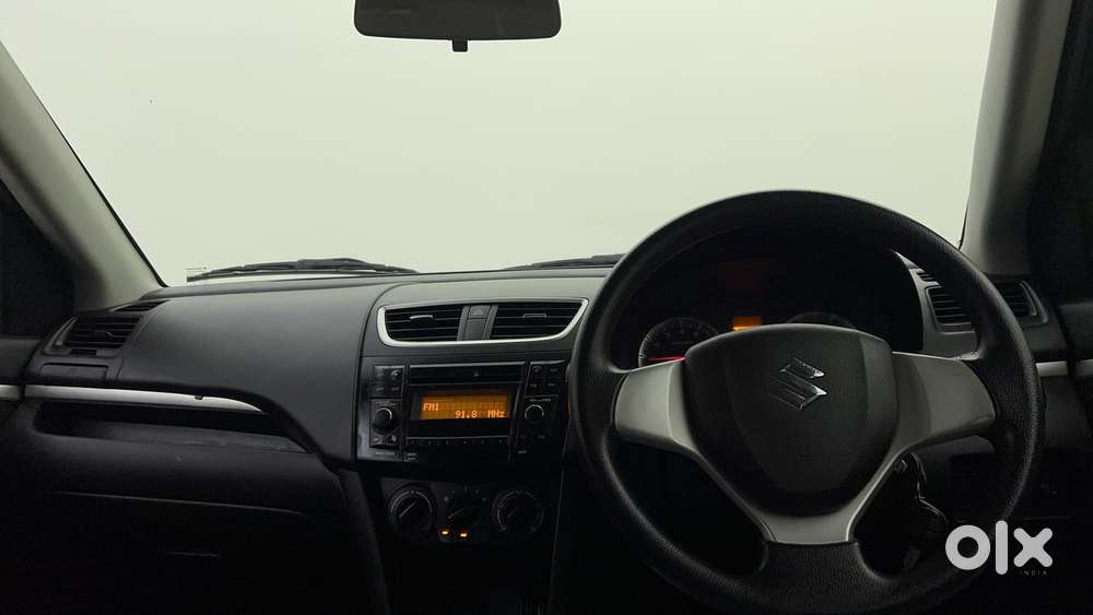 Maruti Suzuki Swift Vvt Vxi, 2015, Petrol