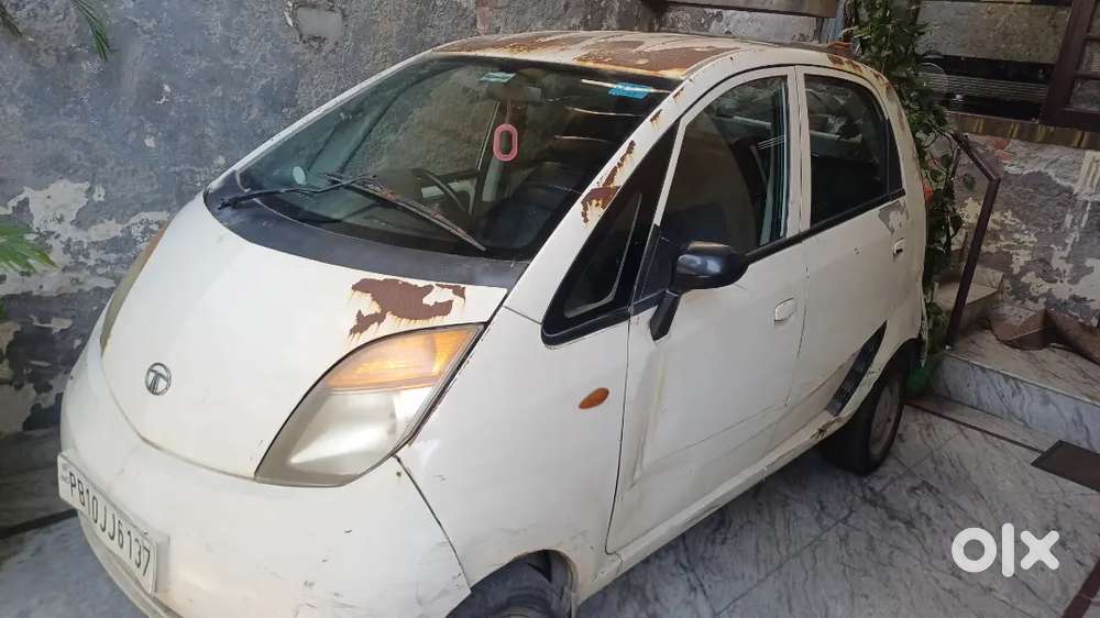 Tata Nano White