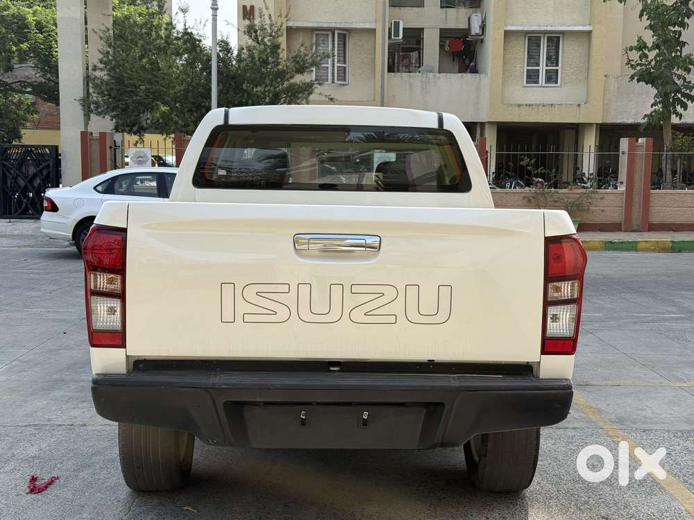 Isuzu V-cross Z 4x4 Mt, 2019, Diesel