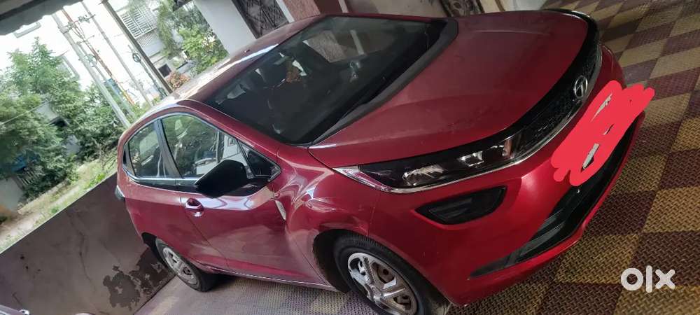 Tata Altroz 1.2 Xe 2021 Petrol