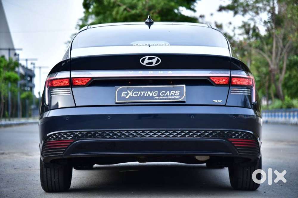 Hyundai Verna 1.5 Sx (o) Vtvt Ivt, 2024, Petrol