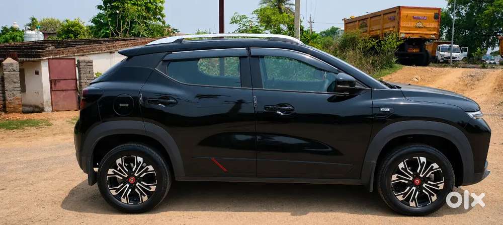 Renault Kiger 2023 Petrol 30000 Km Driven