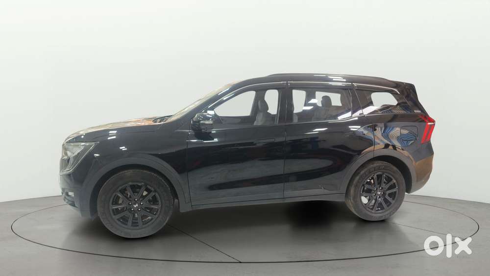 Mahindra Xuv700 2.0 Ax 7 Petrol At Luxury Pack Str, 2024, Petrol