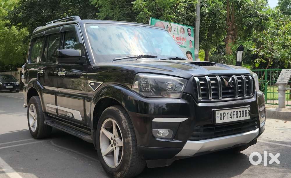 Mahindra Scorpio Classic 2.2 S Mt 7 Str, 2023, Cng & Hybrids
