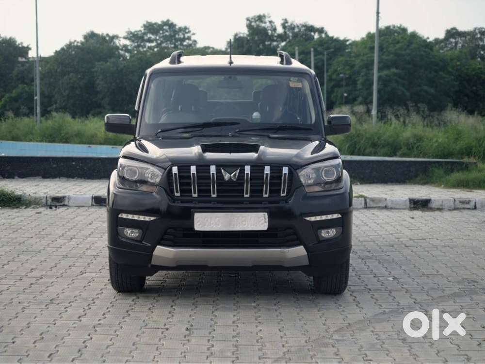 Mahindra Scorpio Classic 2.2 S 11 Mt 7 Str, 2024, Diesel