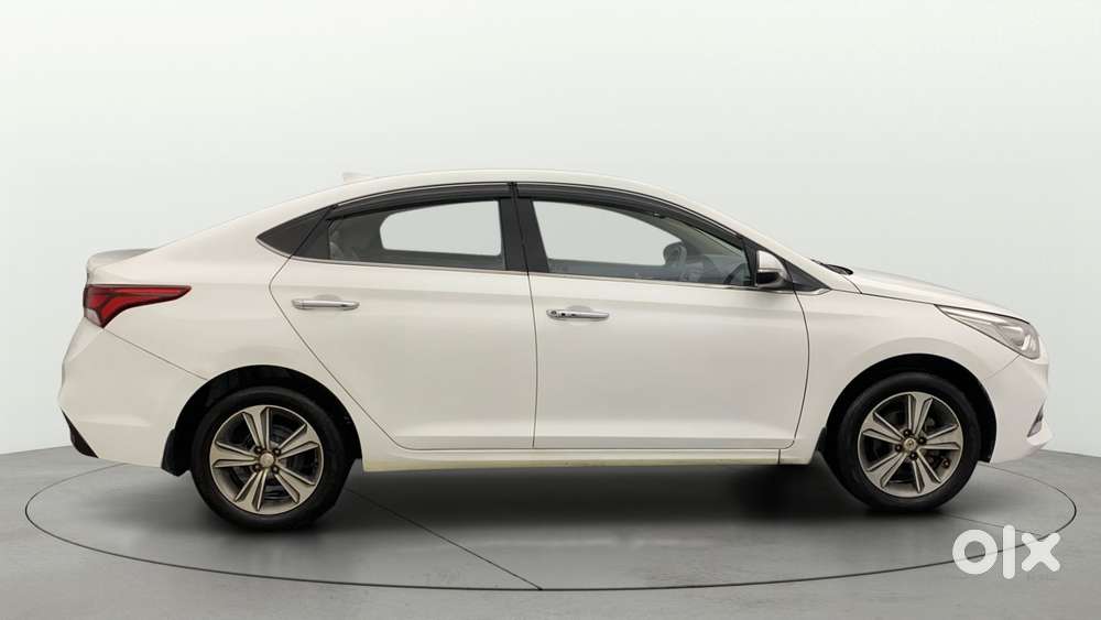 Hyundai Verna 1.6 Vtvt Sx, 2019, Petrol