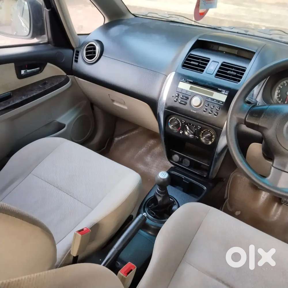 Maruti Suzuki Sx4 2013
