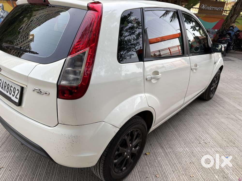 Ford Figo 2012-2015 Petrol Titanium, 2015, Petrol