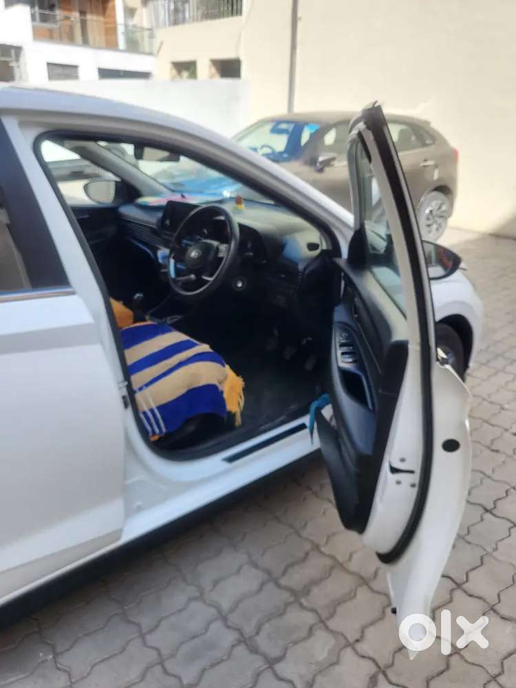 Huinday Model New I20 Mt Petrol. On Road Nov-2020.running 41400.