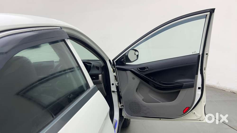 Tata Nexon 1.2 Revotron Xm, 2019, Petrol