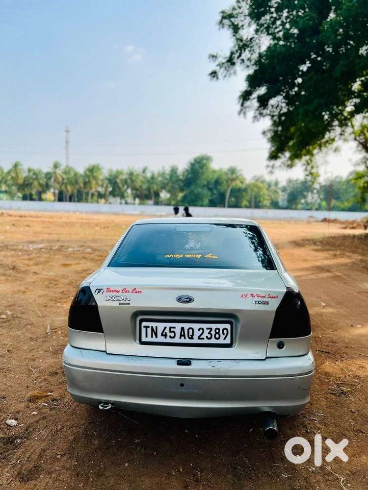 Ford Ikon 1.8 Zxi, 2010, Diesel