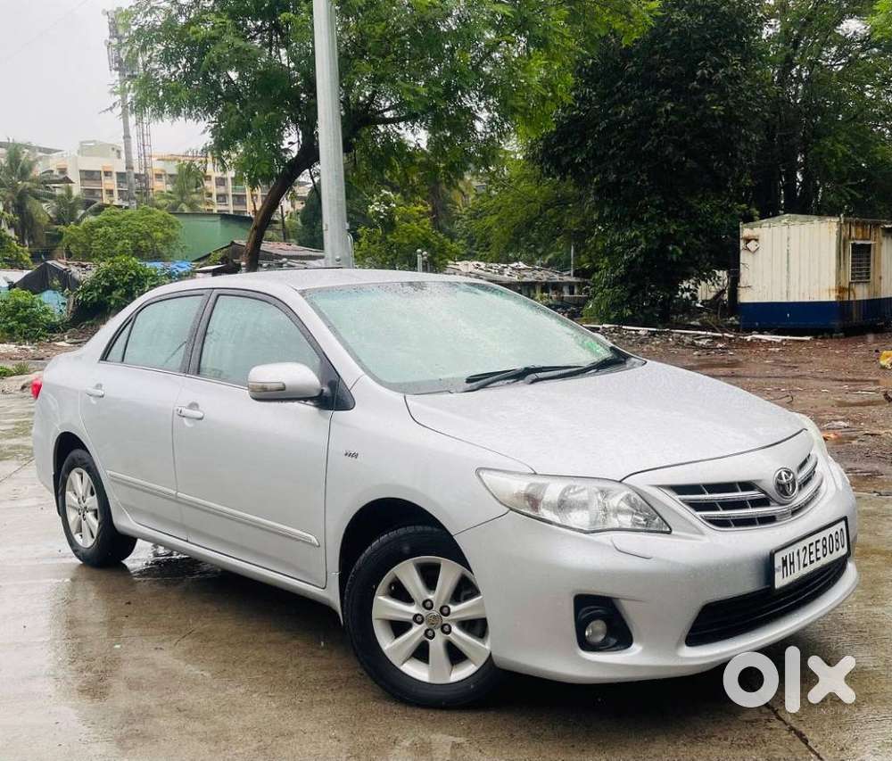 Toyota Corolla Altis [ ] 1.8 Vl At, 2012, Petrol