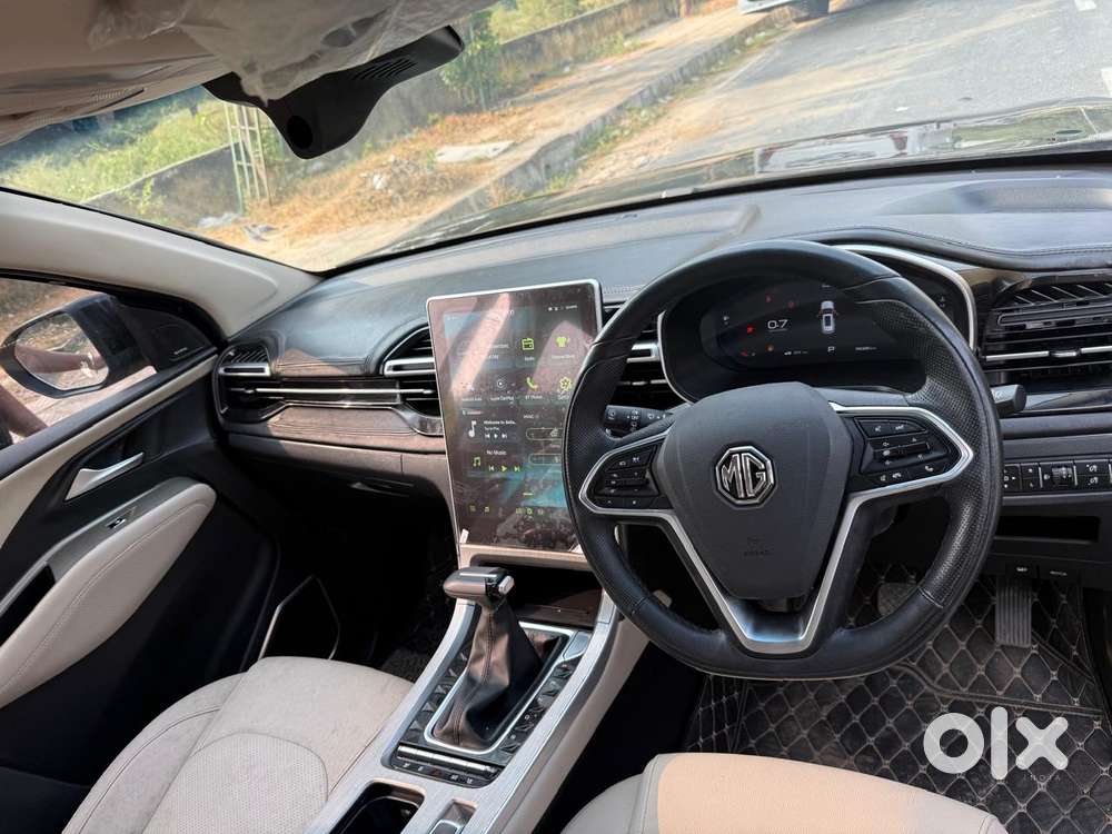 Mg Hector Savvy Pro Cvt, 2023, Petrol