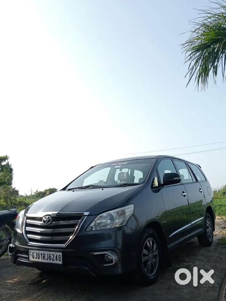 Toyota Innova 2.5 Vx 2015