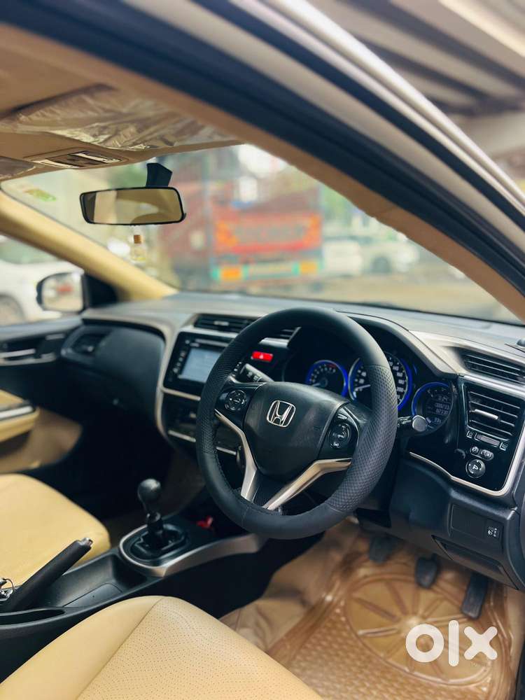 Honda City Vx (o) Mt I-vtec, 2015, Petrol