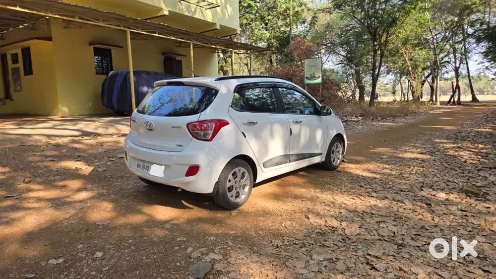 Hyundai Grand I10 2014 Petrol Well Maintained